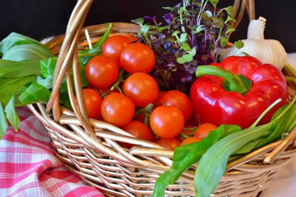 Panier maraîcher hebdomadaire à lyon : quels avantages pour votre santé et votre budget